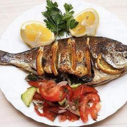 مصرف دو وعده ماهی در هفته به پیشگیری از بیماری قلبی کمک می کند