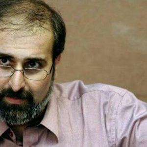 عبدالرضا داوری: احمدی نژاد خودش را «ولیّ خدا» و «یلتسین ایران» می داند/ او به مهدویت حول محور خودش اعتقاد دارد/ از سال 96 می گوید 3 ماه دیگر نظام سقوط می کند