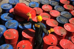 افزایش روزانه ۱۶ هزار بشکه‌ای تولید نفت ایران