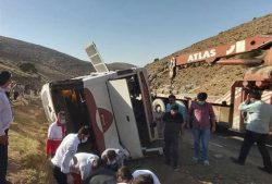 حادثه اتوبوس خبرنگاران / دادگستری: چنانچه قصور مسئولان احراز شود، برخورد می شود