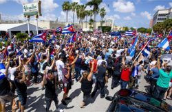 واکنش ایران به اعتراضات اخیر کوبا: آمریکا از دخالت در امور داخلی کشورها دست بردارد