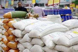 برنج ایرانی ۴۵ هزار تومان شد/ برنج هندی از ۳۰ هزار تومان گذشت