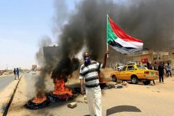 “کودتای نظامی” در سودان / حبس خانگی نخست وزیر و بازداشت ۴ وزیر کابینه