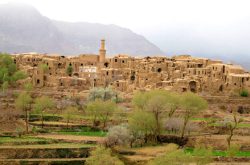 ۳ روستای ایران از جهانی شدن بازماندند