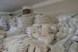 احتکار ۷۴ تنی برنج در صومعه سرا / متخلف جریمه میلیاردی شد