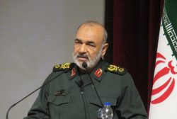 سرلشکر سلامی: استراتژی ما توسعه‌ قلمرو دفاعی در اعماق وسیع و در ارتفاع بالا است