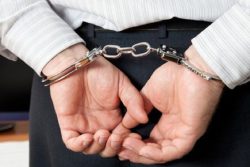 دستگیری ۴۰ نفر دلال و کارچاق کن در گیلان