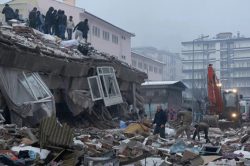 شمار قربانیان زلزله بامدادی در ترکیه – سوریه به ۱۴۷۲ تن رسید