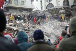97 هزار کشته و مجروح تا سومین روز زلزله ترکیه و سوریه